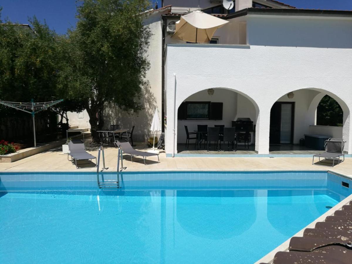ורסאר Ferienhaus Bozena Appartment 1 מראה חיצוני תמונה